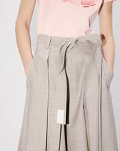 Pleated long shorts