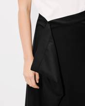 Midi skirt in virgin wool