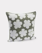 'K Hanadot' knit cushion cover